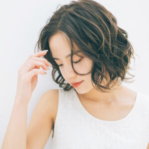 髪質改善はパーマがとれる?ふんわりヘアを保つために知っておきたいこと