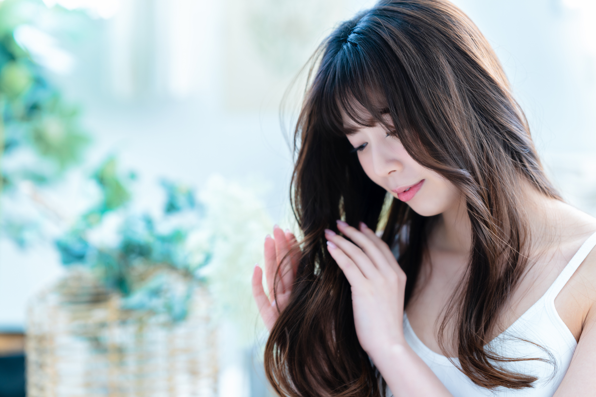 髪質改善は何するの？美容院でのメニュー・ホームケアの違いをわかりやすく解説