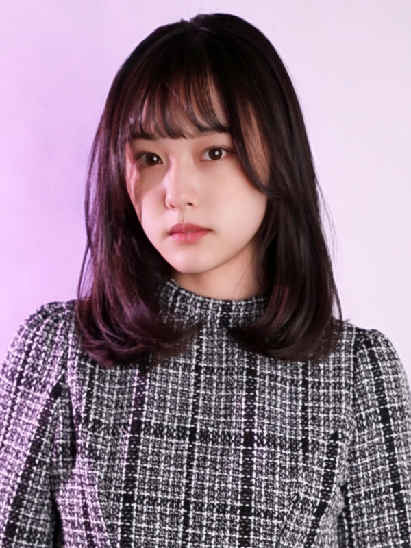 髪多いくせ毛さん必見！広がるミディアムのヘアカタログ7選と対策