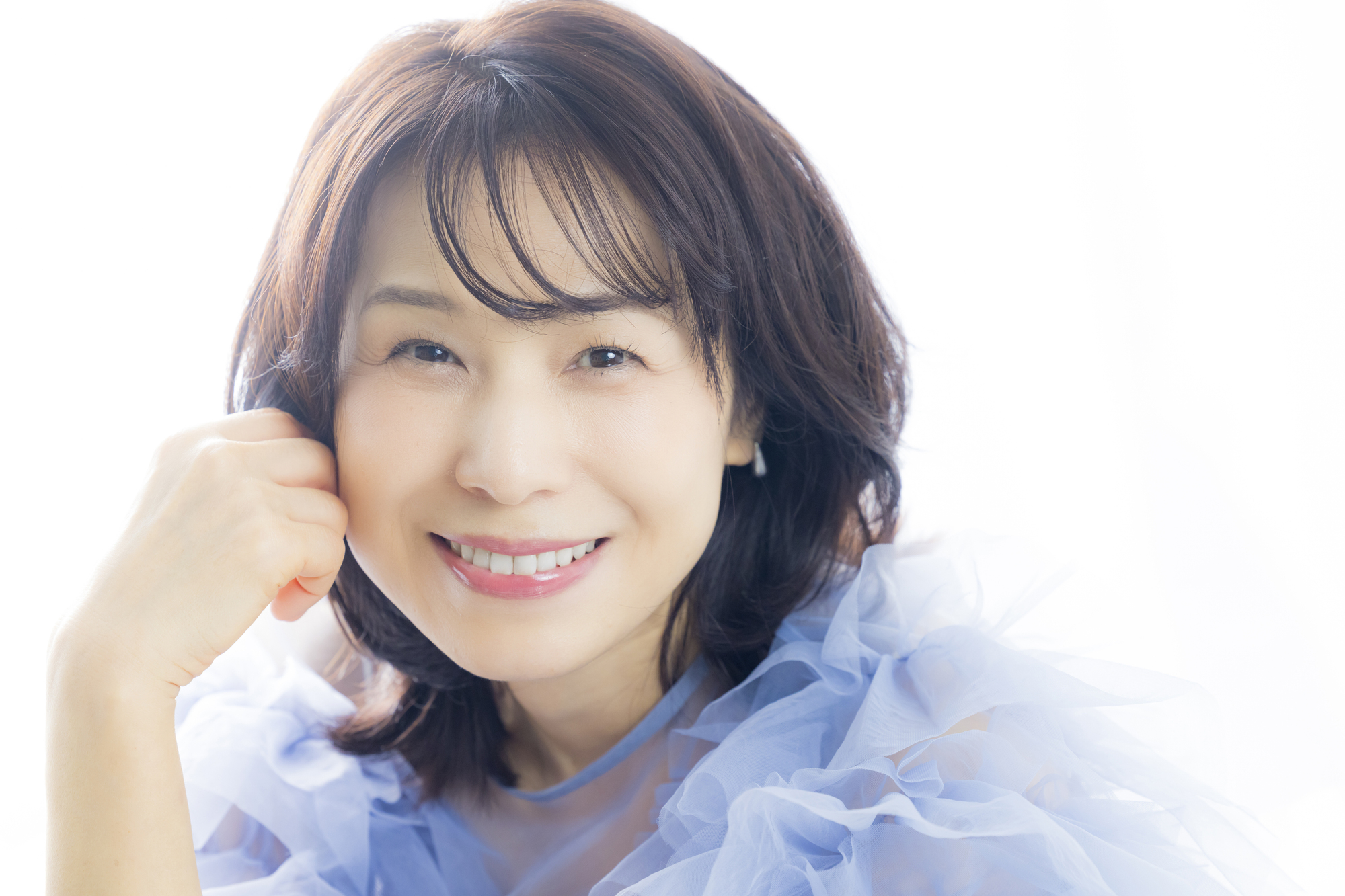50代の髪をツヤツヤにするには？5つの方法と美容室のメニューを紹介
