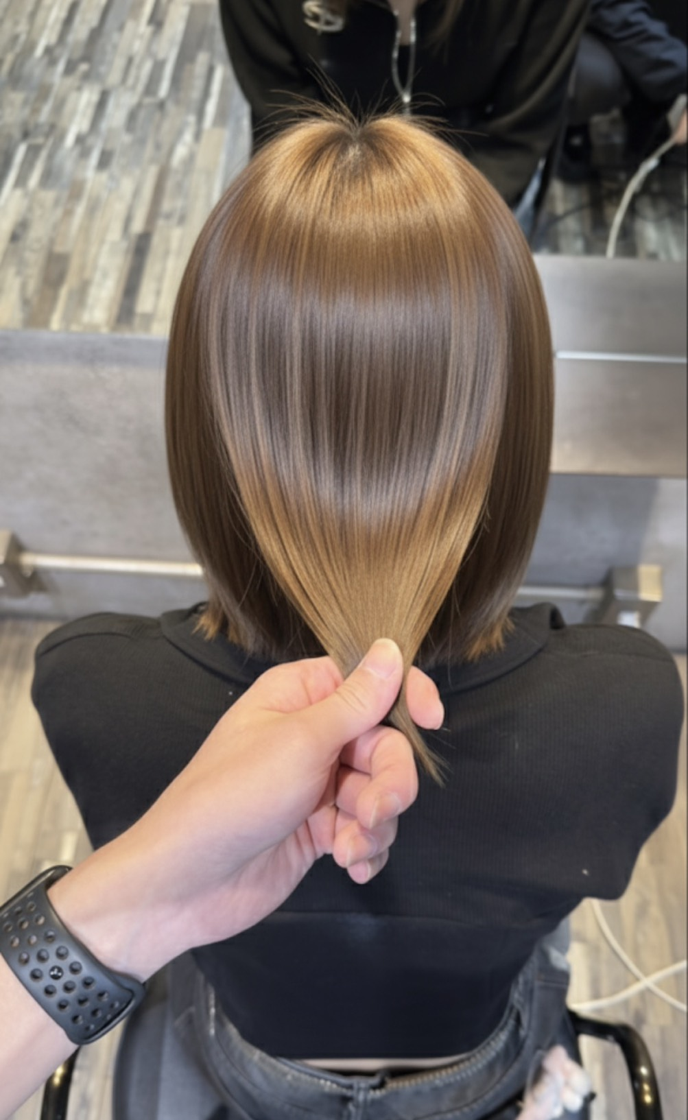 髪質改善トリートメントと縮毛矯正の違い！どっちを選ぶべき？美容師が徹底解説