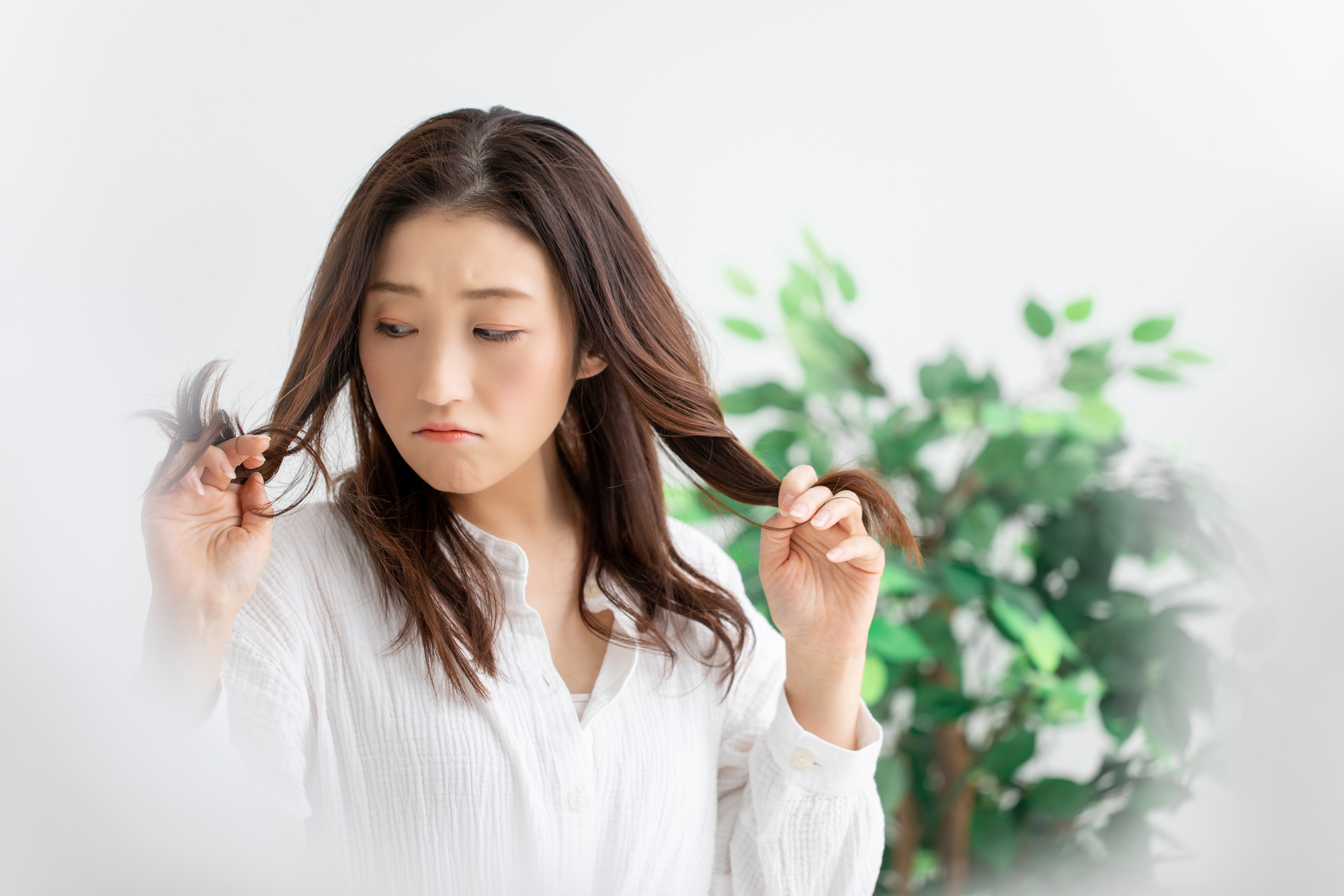 50代の髪の悩みには髪質改善がおすすめな3つの理由!種類と特徴も紹介