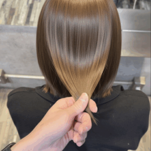 髪質改善トリートメントと縮毛矯正の違い！どっちを選ぶべき？美容師が徹底解説